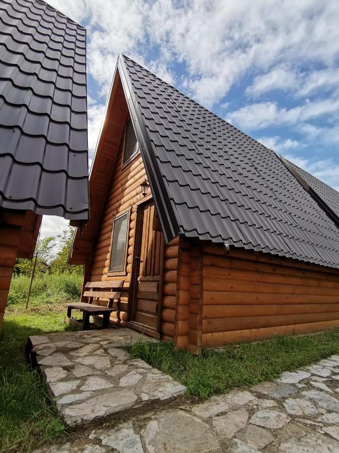 Bungalovi Drevna Novi Sad Bagian luar foto