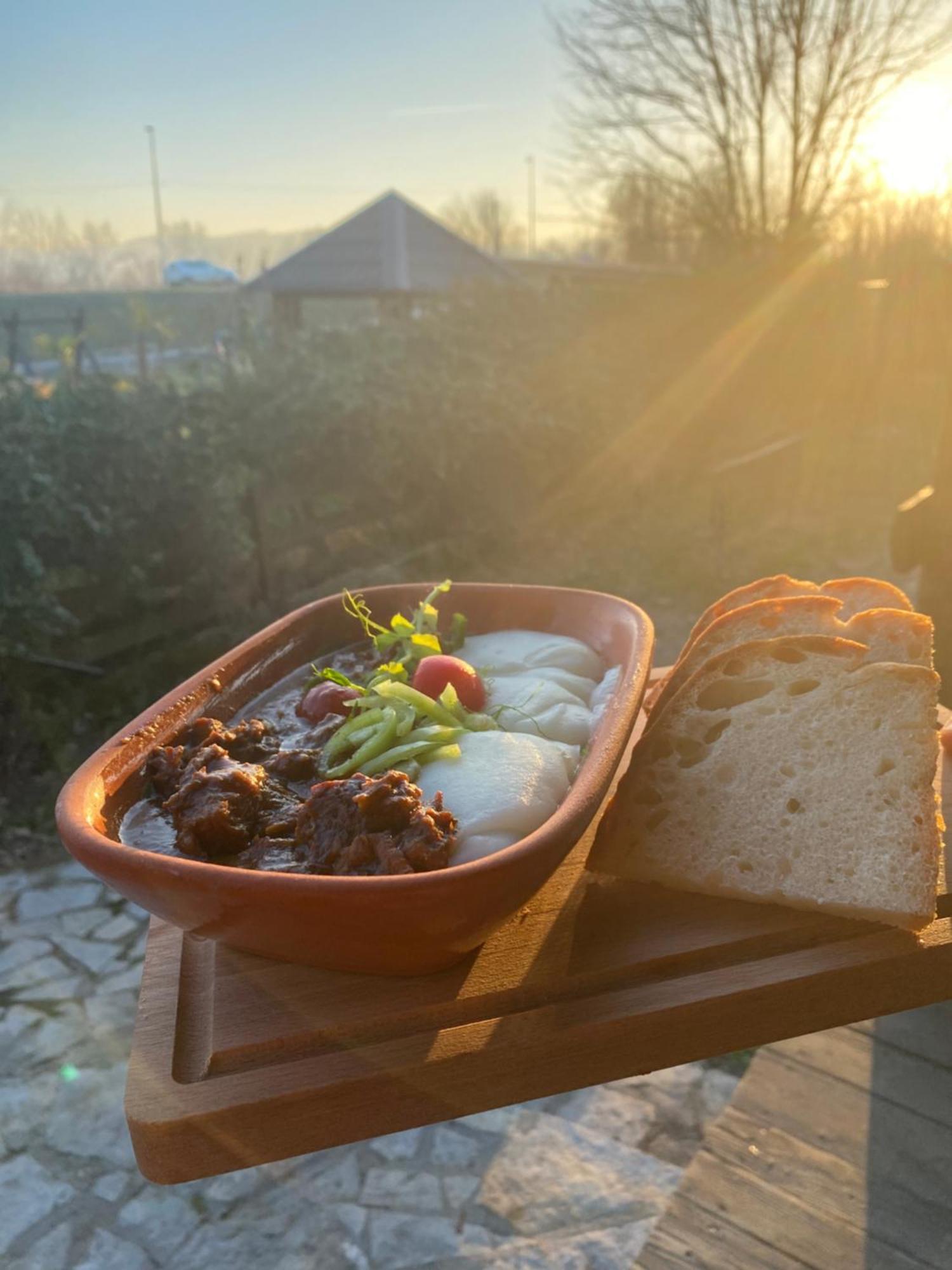Bungalovi Drevna Novi Sad Bagian luar foto
